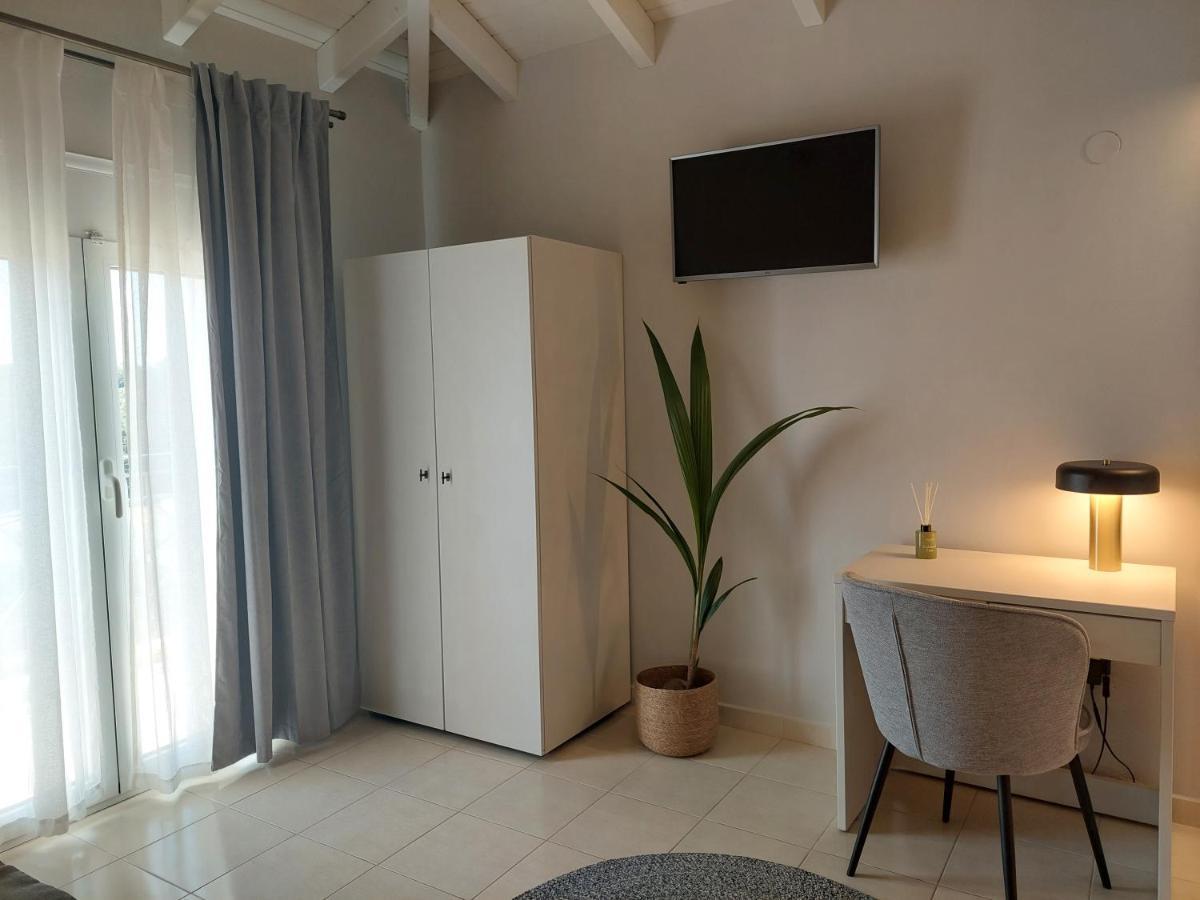 Nikkos Apartments Skala  ภายนอก รูปภาพ
