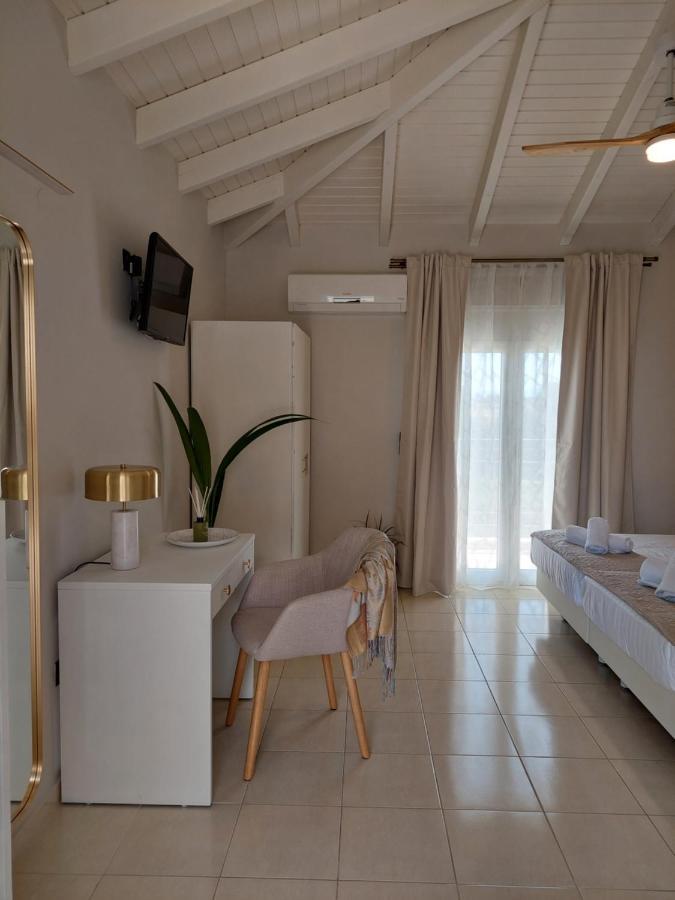 Nikkos Apartments Skala  ภายนอก รูปภาพ