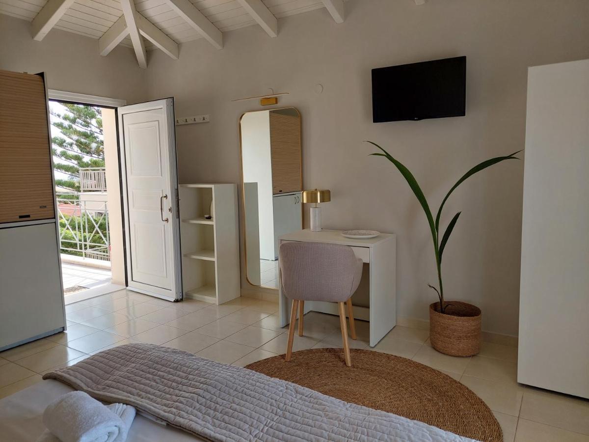 Nikkos Apartments Skala  ภายนอก รูปภาพ